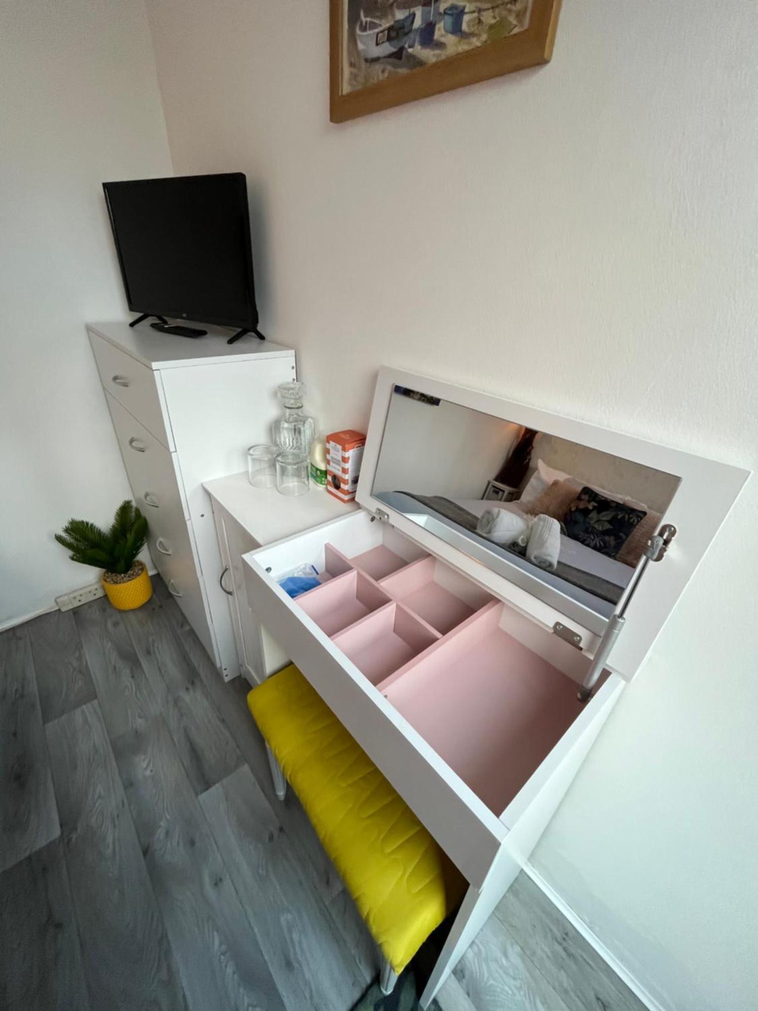 Apartamento The Chuff Cabin St Just Exterior foto